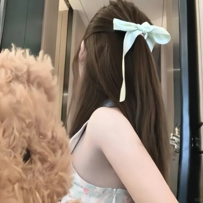 球场艳侣